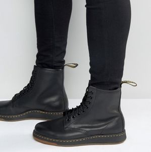 1460 newton leather dm's lite boots